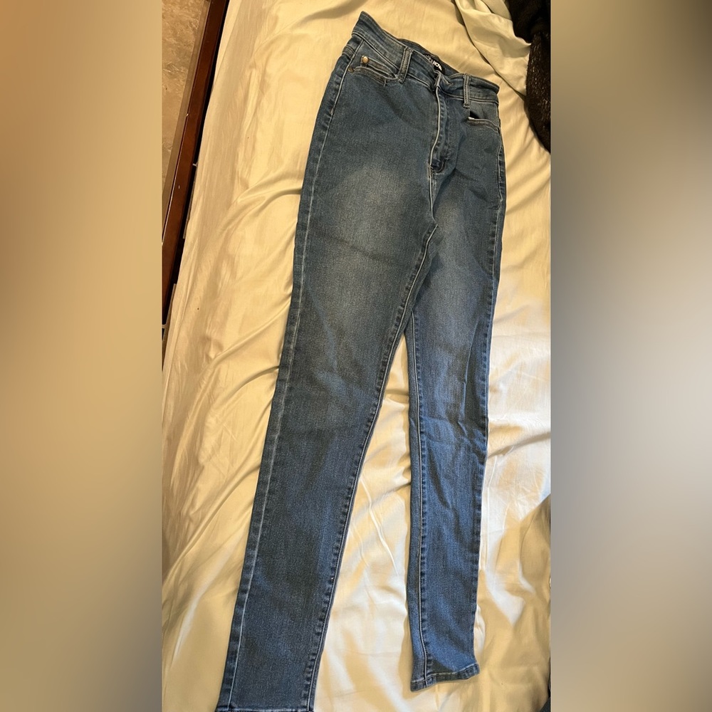 Jeans never been worn  size 9/10